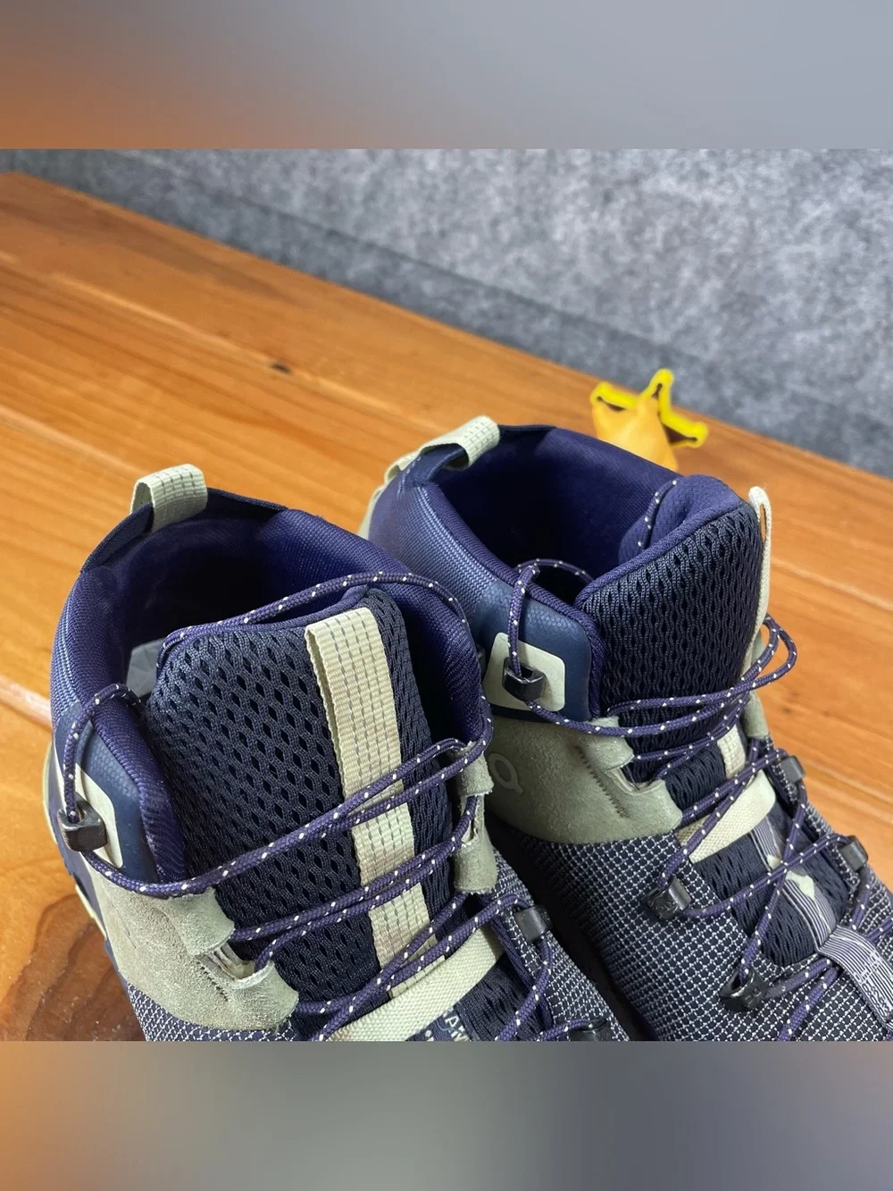 On Running Cloudtrax Womens Size 9 Reseda Lavender Mid Hiking Shoes 53.99053
